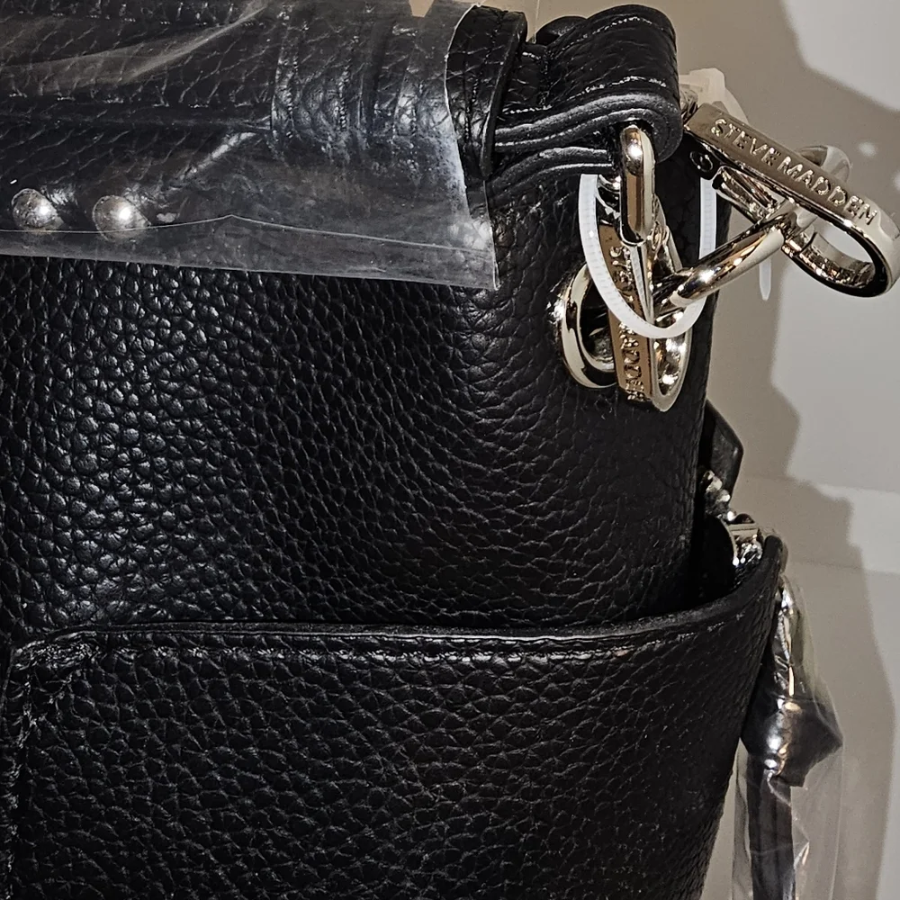 Steve Madden Bucket Bag With Studded Shoulder Strap And Crossbody Strap NWTs